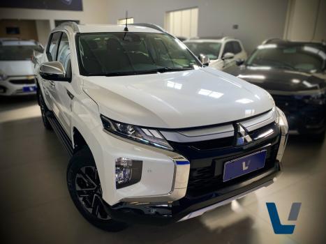 MITSUBISHI L 200 Triton 2.4 16V SPORT HPE-S 4X4 CABINE DUPLA TURBO DIESEL AUTOMTICO, Foto 3