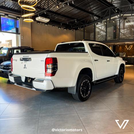 MITSUBISHI L 200 Triton 2.4 16V SPORT HPE 4X4 CABINE DUPLA TURBO DIESEL AUTOMTICO, Foto 16