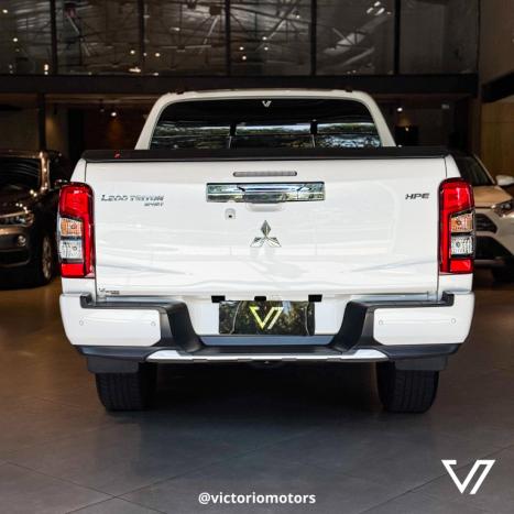 MITSUBISHI L 200 Triton 2.4 16V SPORT HPE 4X4 CABINE DUPLA TURBO DIESEL AUTOMTICO, Foto 18