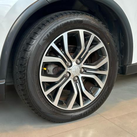 MITSUBISHI Outlander 2.2 16V 4P 4X4 DIESEL AUTOMTICO, Foto 13