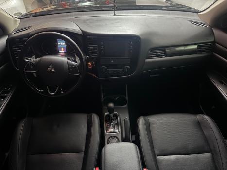 MITSUBISHI Outlander 2.0 16V 4P AUTOMTICO, Foto 8