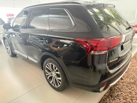 MITSUBISHI Outlander 2.0 16V 4P AUTOMTICO, Foto 4