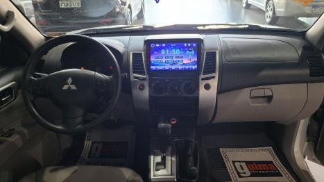 MITSUBISHI Pajero 3.2 16V 4P 4X4 OUTDOOR TURBO DIESEL INTERCOOLER AUTOMTICO, Foto 7