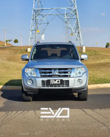 MITSUBISHI Pajero Full 3.2 16V HPE 4X4 TURBO DIESEL INTERCOOLER AUTOMTICO, Foto 2