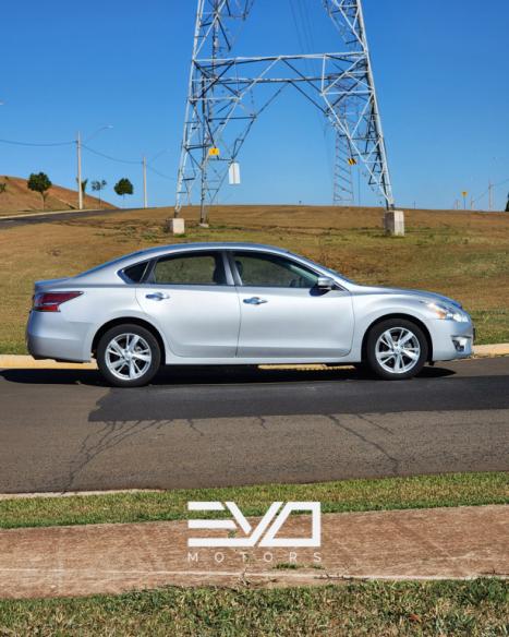 NISSAN Altima 2.5 16V 4P SL AUTOMTICO, Foto 4