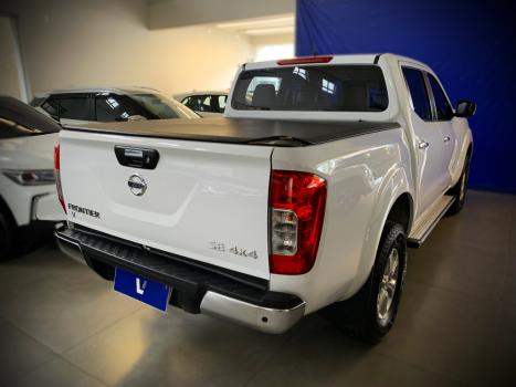 NISSAN Frontier 2.3 16V SE 4X4 CABINE DUPLA BI-TURBO DIESEL AUTOMTICO, Foto 4