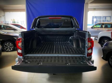 NISSAN Frontier 2.3 16V PRO4X CABINE DUPLA 4X4 BI-TURBO DIESEL AUTOMTICO, Foto 13