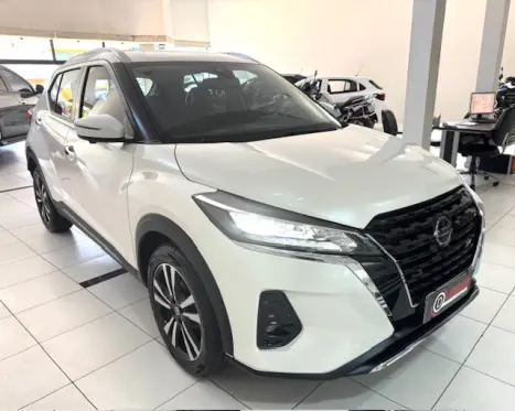 NISSAN Kicks 1.6 16V 4P FLEXSTART EXCLUSIVE XTRONIC AUTOMTICO CVT, Foto 3