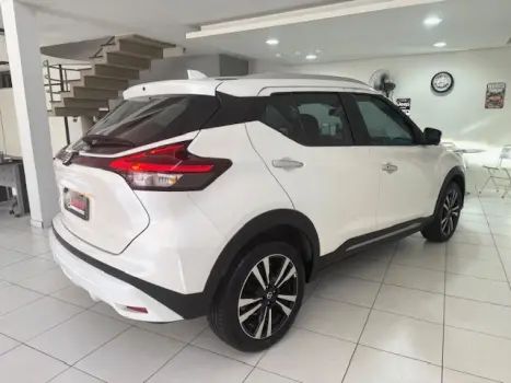 NISSAN Kicks 1.6 16V 4P FLEXSTART EXCLUSIVE XTRONIC AUTOMTICO CVT, Foto 4