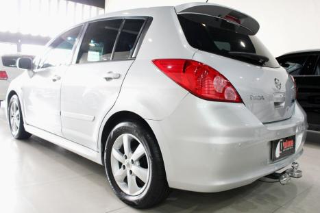 NISSAN Tiida Hatch 1.8 16V 4P SL FLEX AUTOMTICO, Foto 4