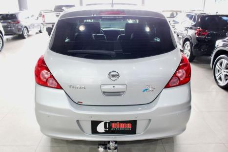 NISSAN Tiida Hatch 1.8 16V 4P SL FLEX AUTOMTICO, Foto 5