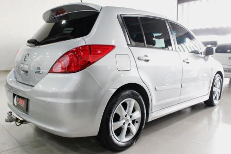 NISSAN Tiida Hatch 1.8 16V 4P SL FLEX AUTOMTICO, Foto 6