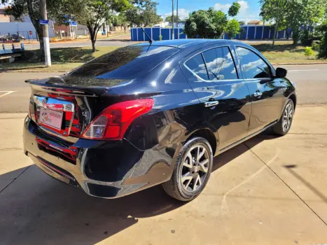 NISSAN Versa Sedan 1.6 16V 4P UNIQUE FLEX, Foto 2