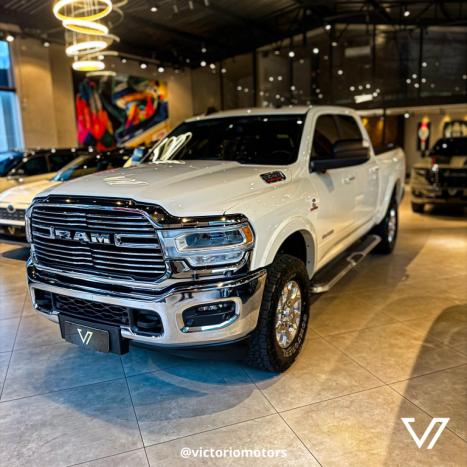 RAM 2500 6.7 I6 24V SLT CABINE DUPLA TURBO DIESEL LARAMIE 4X4 AUTOMTICO, Foto 3