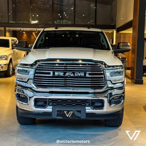 RAM 2500 6.7 I6 24V SLT CABINE DUPLA TURBO DIESEL LARAMIE 4X4 AUTOMTICO, Foto 4