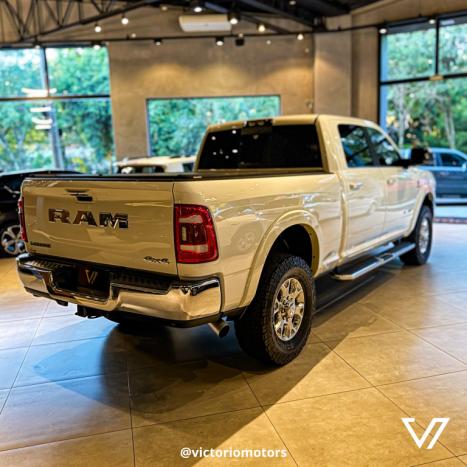 RAM 2500 6.7 I6 24V SLT CABINE DUPLA TURBO DIESEL LARAMIE 4X4 AUTOMTICO, Foto 22