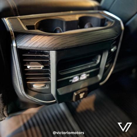 RAM 2500 6.7 I6 24V SLT CABINE DUPLA TURBO DIESEL NIGHT EDITION 4X4 AUTOMTICO, Foto 9
