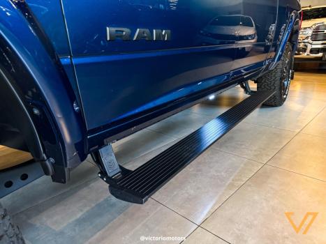 RAM 2500 6.7 I6 24V SLT CABINE DUPLA TURBO DIESEL NIGHT EDITION 4X4 AUTOMTICO, Foto 6