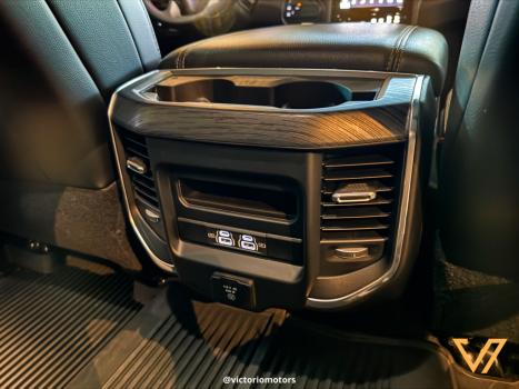 RAM 2500 6.7 I6 24V SLT CABINE DUPLA TURBO DIESEL NIGHT EDITION 4X4 AUTOMTICO, Foto 9