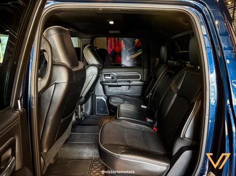 RAM 2500 6.7 I6 24V SLT CABINE DUPLA TURBO DIESEL NIGHT EDITION 4X4 AUTOMTICO, Foto 12