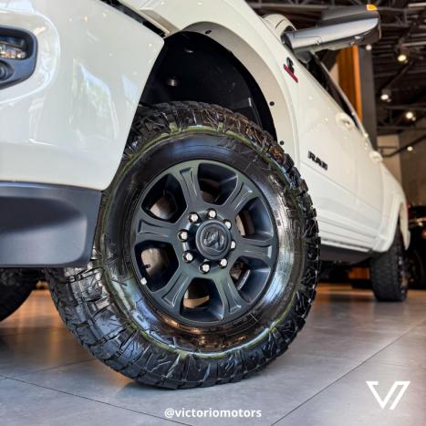 RAM 3500 6.7 I6 LARAMIE NIGHT EDITION CABINE DUPLA 4X4 TURBO DIESEL AUTOMTICO, Foto 5