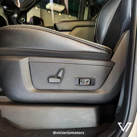 RAM 3500 6.7 I6 LARAMIE NIGHT EDITION CABINE DUPLA 4X4 TURBO DIESEL AUTOMTICO, Foto 19