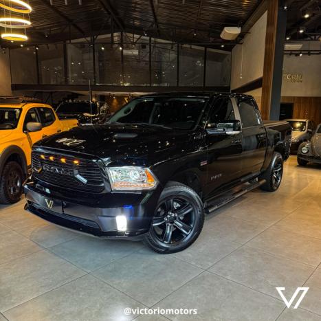 RAM Classic 5.7 V8 32V 4P HEMI LARAMIE NIGHT EDITION AUTOMTICO, Foto 1