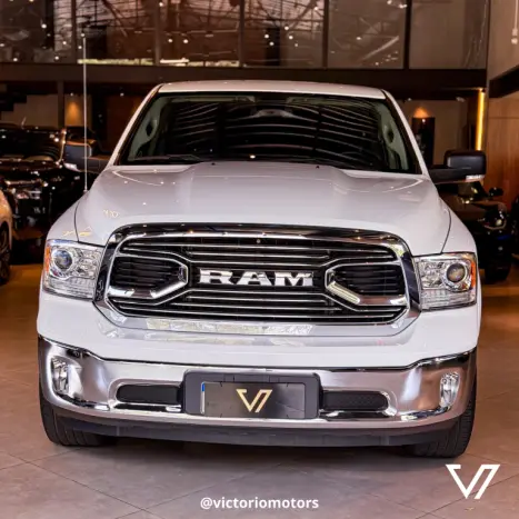RAM Classic 5.7 V8 32V 4P HEMI LARAMIE AUTOMTICO, Foto 6