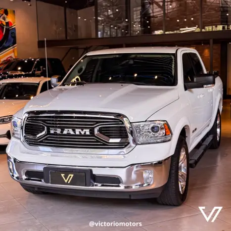 RAM Classic 5.7 V8 32V 4P HEMI LARAMIE AUTOMTICO, Foto 7