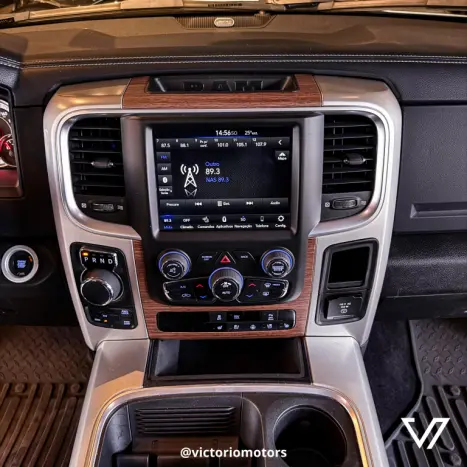 RAM Classic 5.7 V8 32V 4P HEMI LARAMIE AUTOMTICO, Foto 13