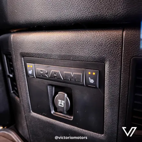 RAM Classic 5.7 V8 32V 4P HEMI LARAMIE AUTOMTICO, Foto 16