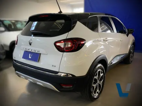 RENAULT Captur 1.3 16V 4P FLEX TCE ICONIC TURBO X-TRONIC AUTOMTICO CVT, Foto 4