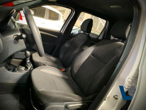 RENAULT Duster 1.6 16V 4P FLEX SCE AUTHENTIQUE X-TRONIC AUTOMTICO, Foto 9