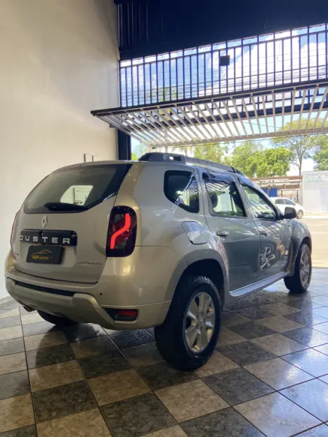 RENAULT Duster 2.0 16V 4P FLEX DYNAMIQUE AUTOMTICO, Foto 4
