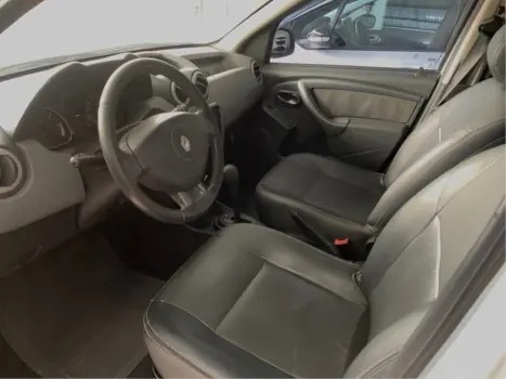 RENAULT Duster 2.0 16V 4P FLEX DYNAMIQUE AUTOMTICO, Foto 5