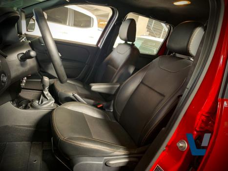 RENAULT Oroch 1.3 16V 4P OUTSIDER TURBO TCe AUTOMTICO CVT, Foto 9