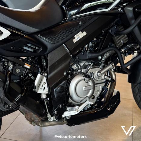 SUZUKI V-Strom DL 650 XT, Foto 12