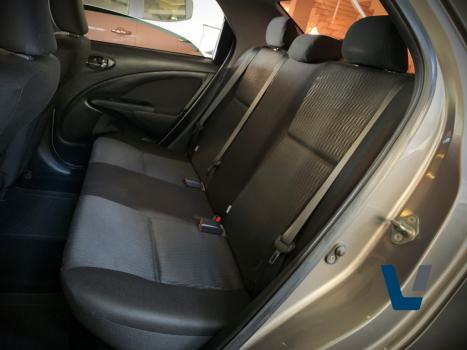 TOYOTA Etios Sedan 1.5 16V 4P FLEX X PLUS AUTOMTICO, Foto 10