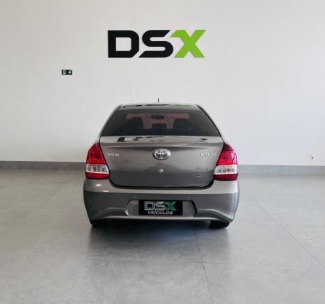 TOYOTA Etios Sedan 1.5 16V 4P FLEX X PLUS AUTOMTICO, Foto 4