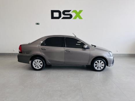 TOYOTA Etios Sedan 1.5 16V 4P FLEX X PLUS AUTOMTICO, Foto 5