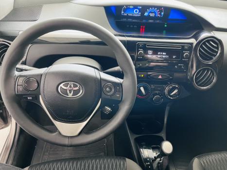 TOYOTA Etios Sedan 1.5 16V 4P FLEX X PLUS AUTOMTICO, Foto 8