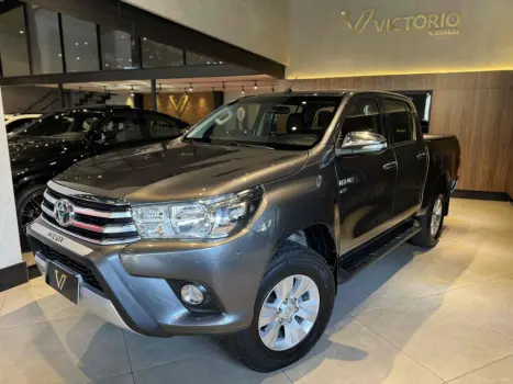 TOYOTA Hilux Caminhonete 2.7 16V 4P SRV FLEX CABINE DUPLA AUTOMTICO, Foto 13