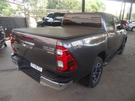 TOYOTA Hilux Caminhonete 2.8 16V SRX 4X4 TURBO DIESEL CABINE DUPLA AUTOMTICO, Foto 4