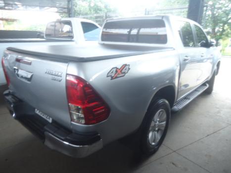 TOYOTA Hilux Caminhonete 2.8 16V SRV 4X4 DIESEL CABINE DUPLA AUTOMTICO, Foto 7