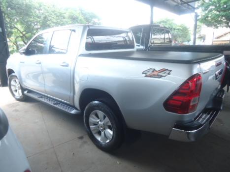 TOYOTA Hilux Caminhonete 2.8 16V SRV 4X4 DIESEL CABINE DUPLA AUTOMTICO, Foto 8