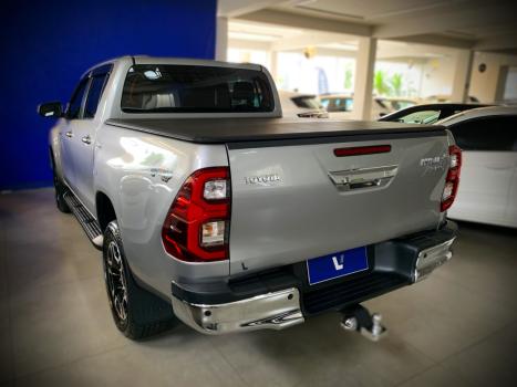 TOYOTA Hilux Caminhonete 2.8 16V SRX 4X4 DIESEL CABINE DUPLA AUTOMTICO, Foto 6