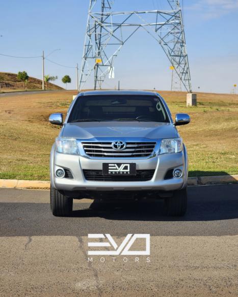 TOYOTA Hilux Caminhonete 2.7 16V 4P SRV FLEX 4X4  CABINE DUPLA AUTOMTICO, Foto 2