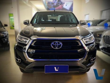 TOYOTA Hilux Caminhonete 2.8 16V SRV 4X4 DIESEL CABINE DUPLA AUTOMTICO, Foto 2