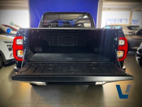 TOYOTA Hilux Caminhonete 2.8 16V SRV 4X4 DIESEL CABINE DUPLA AUTOMTICO, Foto 13