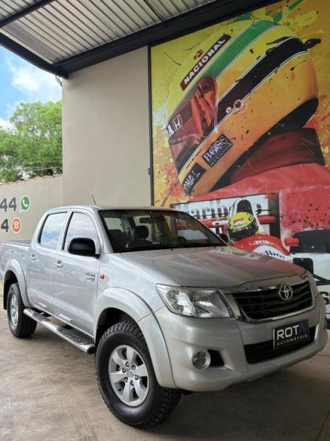 TOYOTA Hilux Caminhonete 2.7 16V 4P SR FLEX CABINE DUPLA, Foto 3